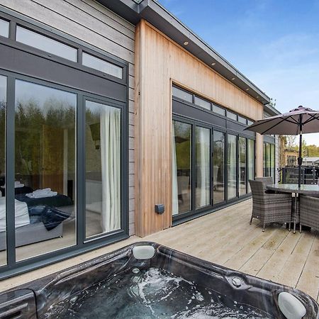 Woodhall Country Park Lodges Woodhall Spa Exteriör bild