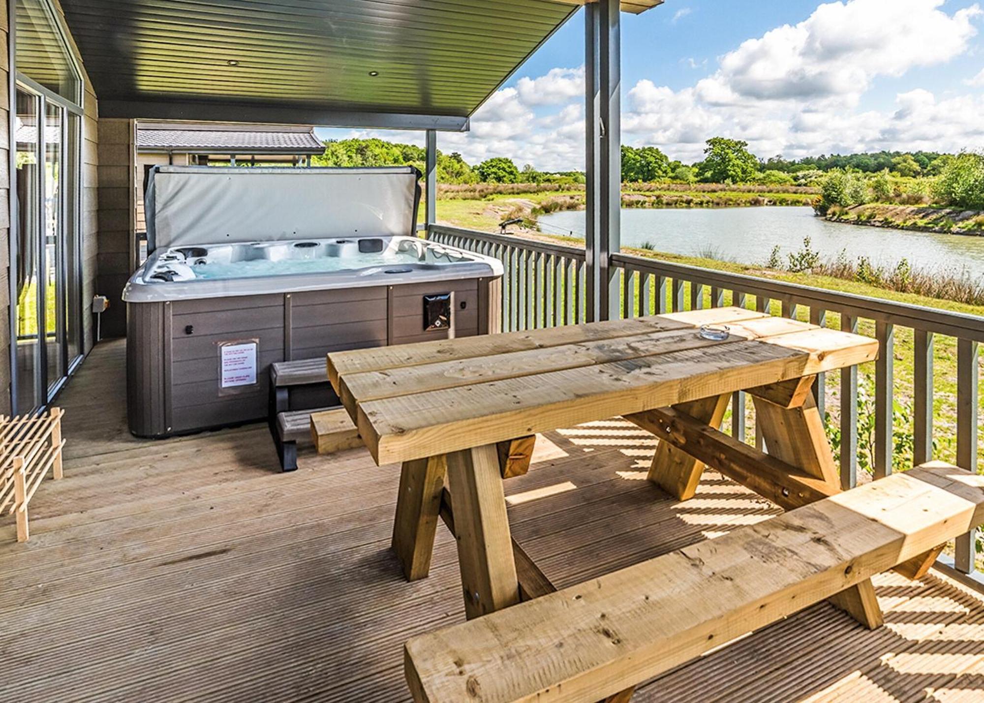 Woodhall Country Park Lodges Woodhall Spa Exteriör bild